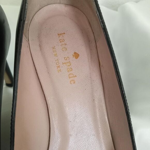 Kate Spade Gold Bow Black Leather Pumps High Heels Pointed Toe Embellished 7 B - Picture 9 of 10